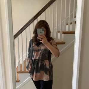 Kim & Cami Tie Dye Gray and Pink Tunic Top 3/4 Sleeves Size L